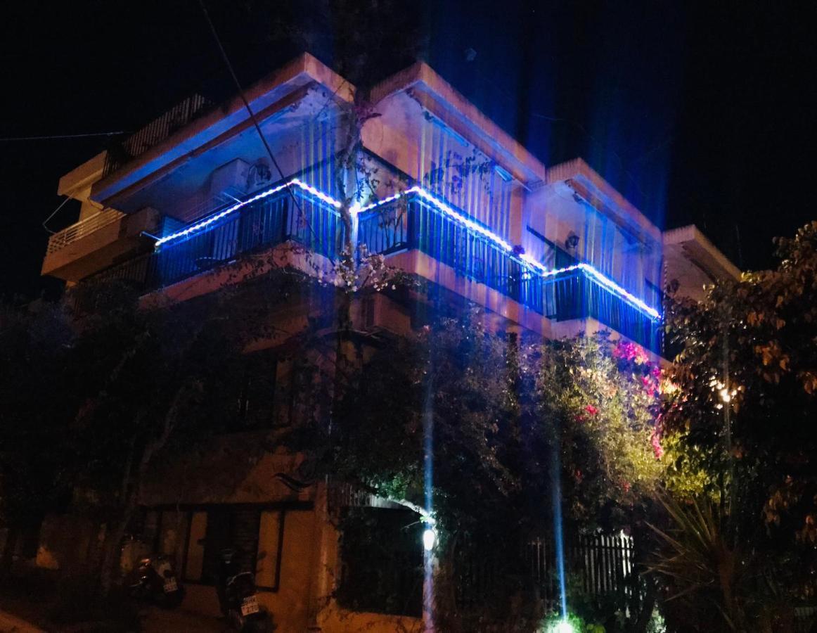 شقة Valerie'S House Poros Town المظهر الخارجي الصورة