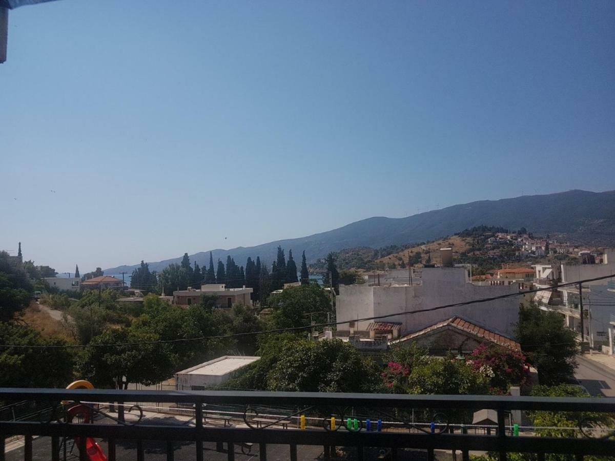 شقة Valerie'S House Poros Town المظهر الخارجي الصورة